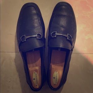 Ferragamo Shoues